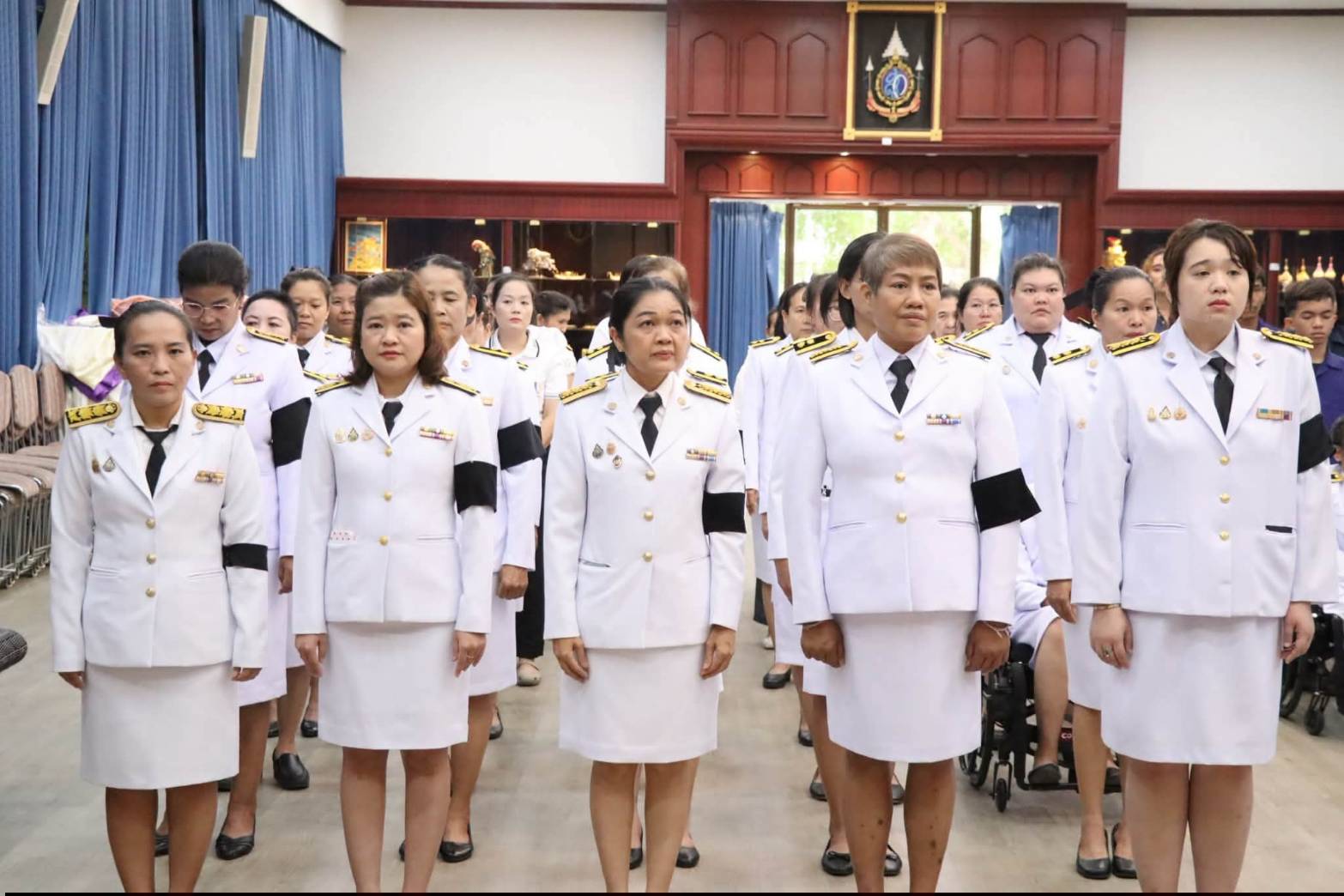 title - นางสาวอมรรัตน์ แขวงโสภา ปฏิรูปที่ดินจังหวัดพระนครศรีอยุธยา ปฏิบัติหน้าที่ในตำแหน่งผู้อำนวยการศูนย์ส่งเสริมและพัฒนาอาชีพเสริมนอกภาคการเกษตร(ศพส.) เป็นประธานในพิธีถวายสัตย์ปฏิญาณเพื่อเป็นข้าราชการที่ดีและพลังของแผ่นดิน เนื่องในโอกาสมหามงคลเฉลิมพระชนมพรรษา พระบาทสมเด็จพระปรเมนทรรามาธิบดีศรีสินทร มหาวชิราลงกรณ พระวชิรเกล้าเจ้าอยู่หัว 28 กรกฎาคม 2569